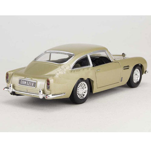 Astin Martin DB5 1:24 Scale Figure