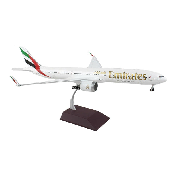 Gemini Jets Emirates B777-9 A6-EZA 1/200 Scale Model